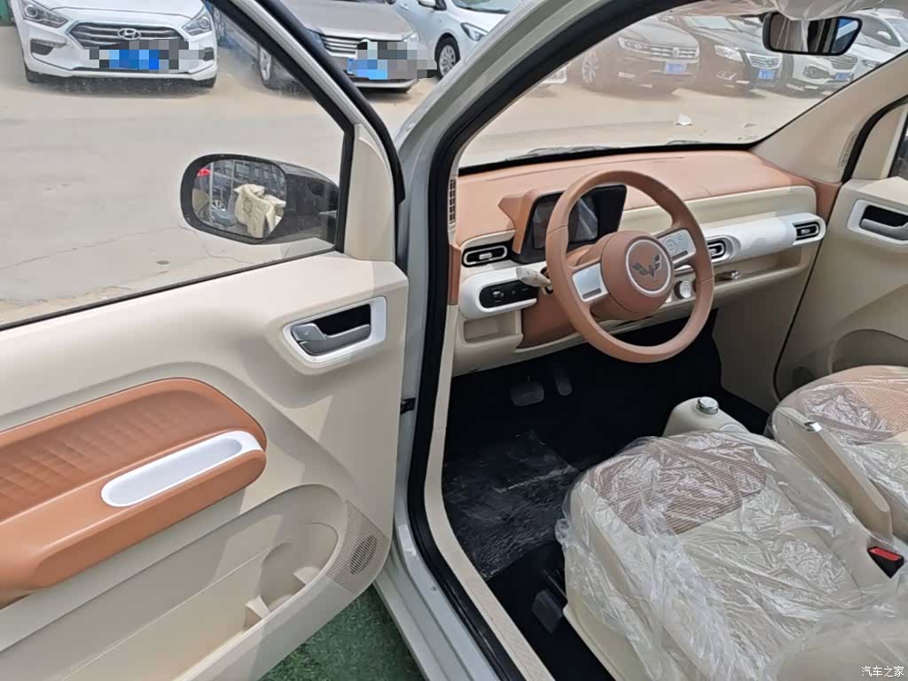 Wuling MINIEV, 2026 16
