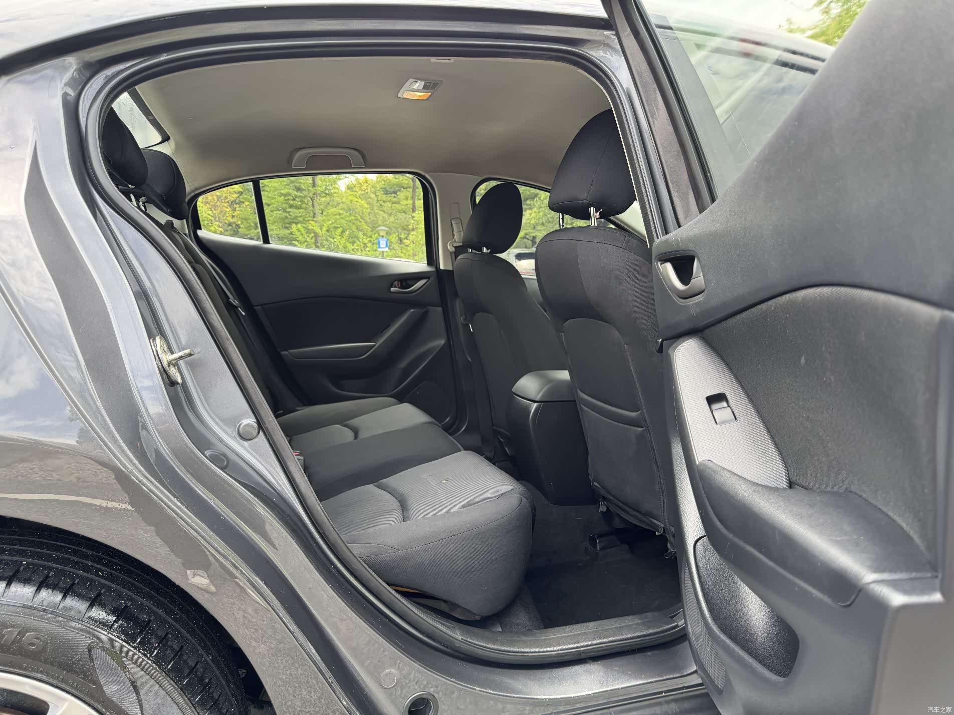 Mazda Mazda3, 2019 8