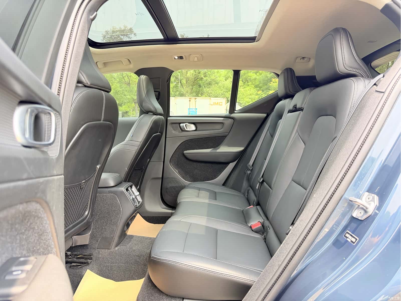 Volvo XC40, 2020 14