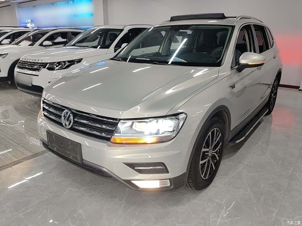 Volkswagen Tiguan L