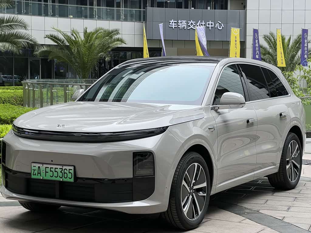 Li Auto L6 2024 Pro