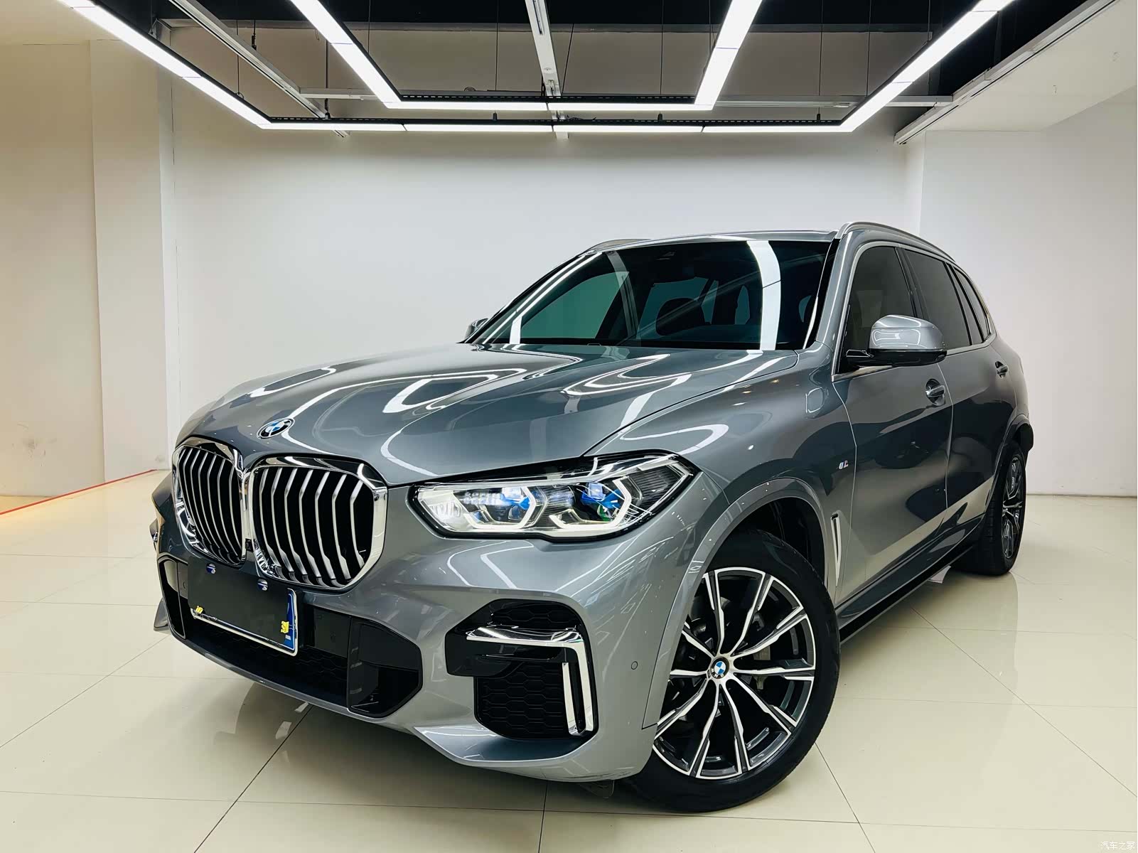 BMW X5, 2023 1