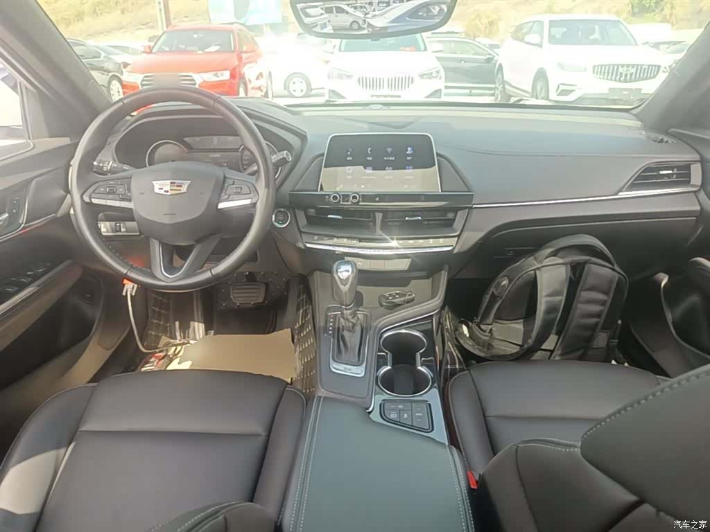 Cadillac CT4, 2021 10