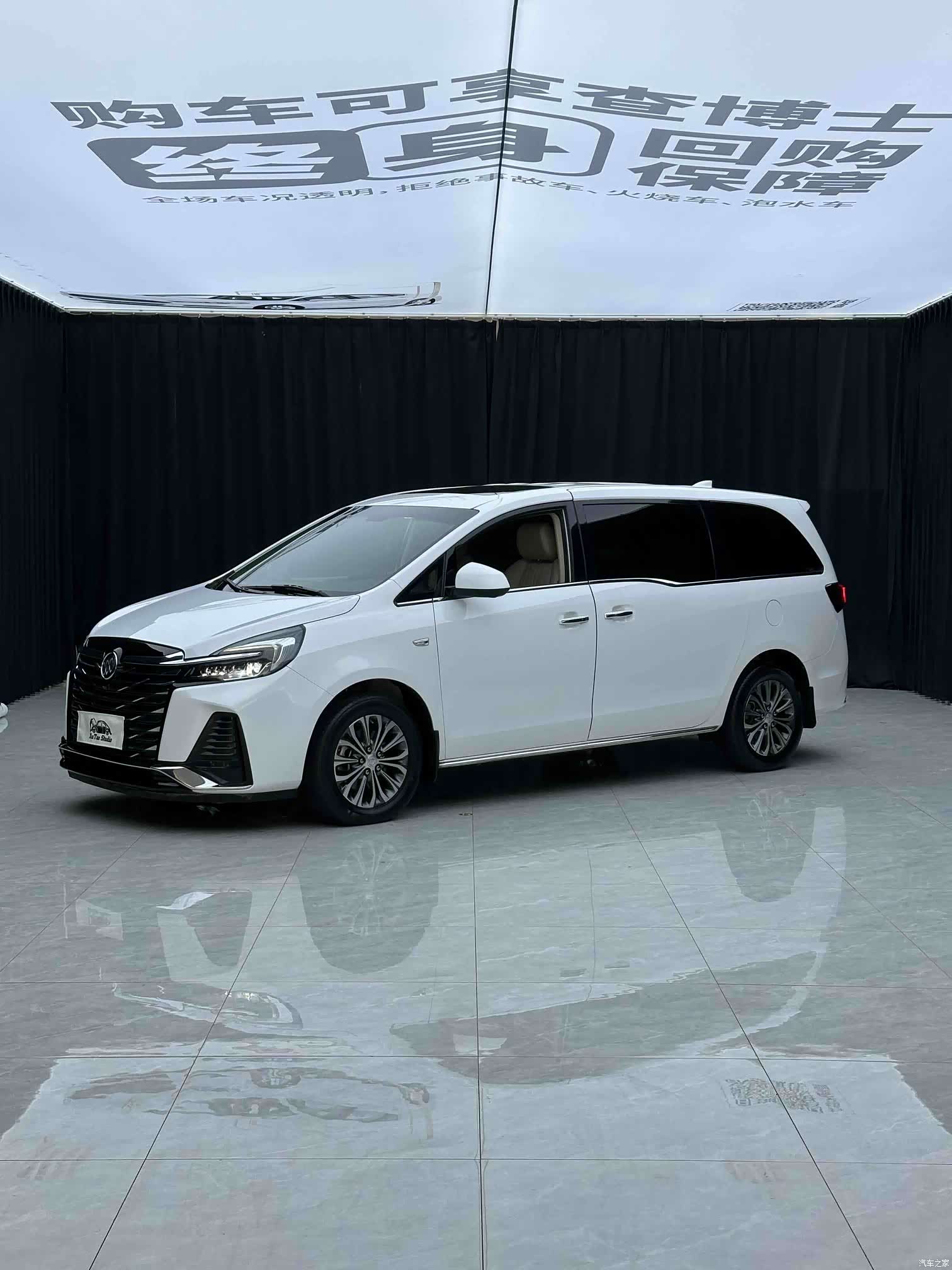 Buick GL8, 2023 1