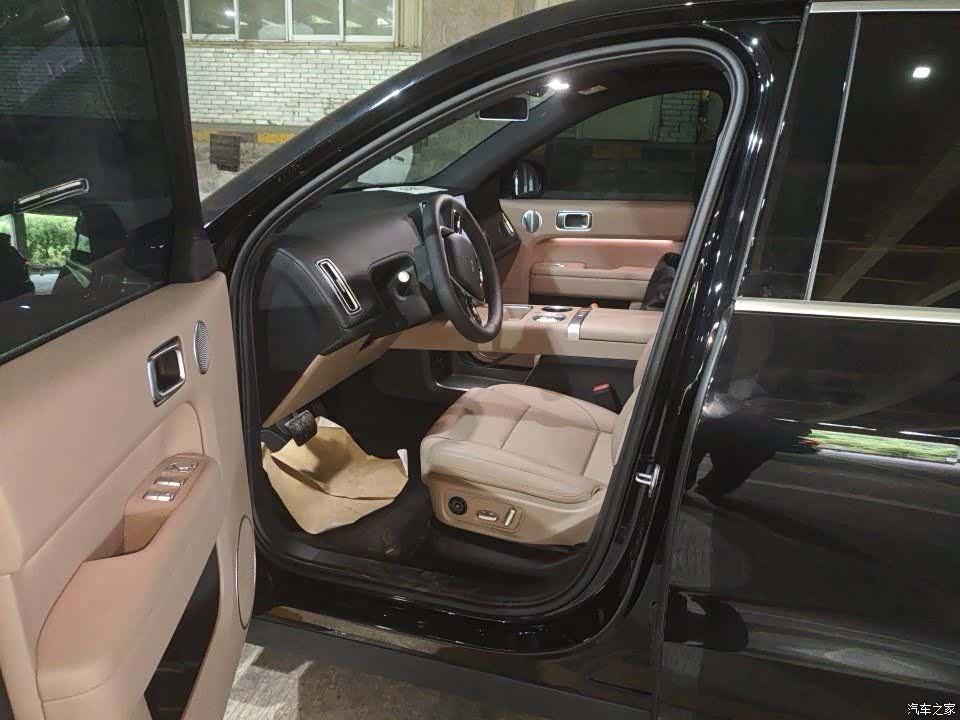 Li Auto L6, 2026 все фото