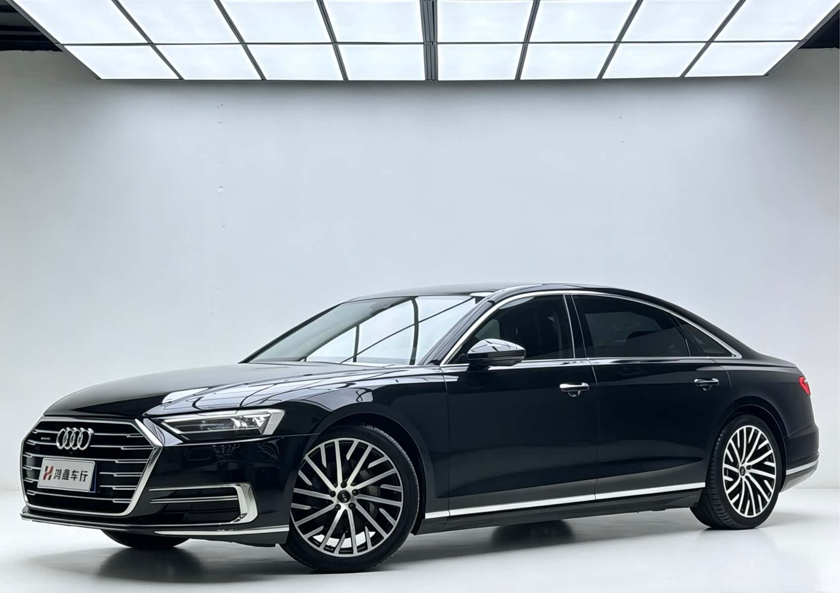 Audi A8L, 2021 1
