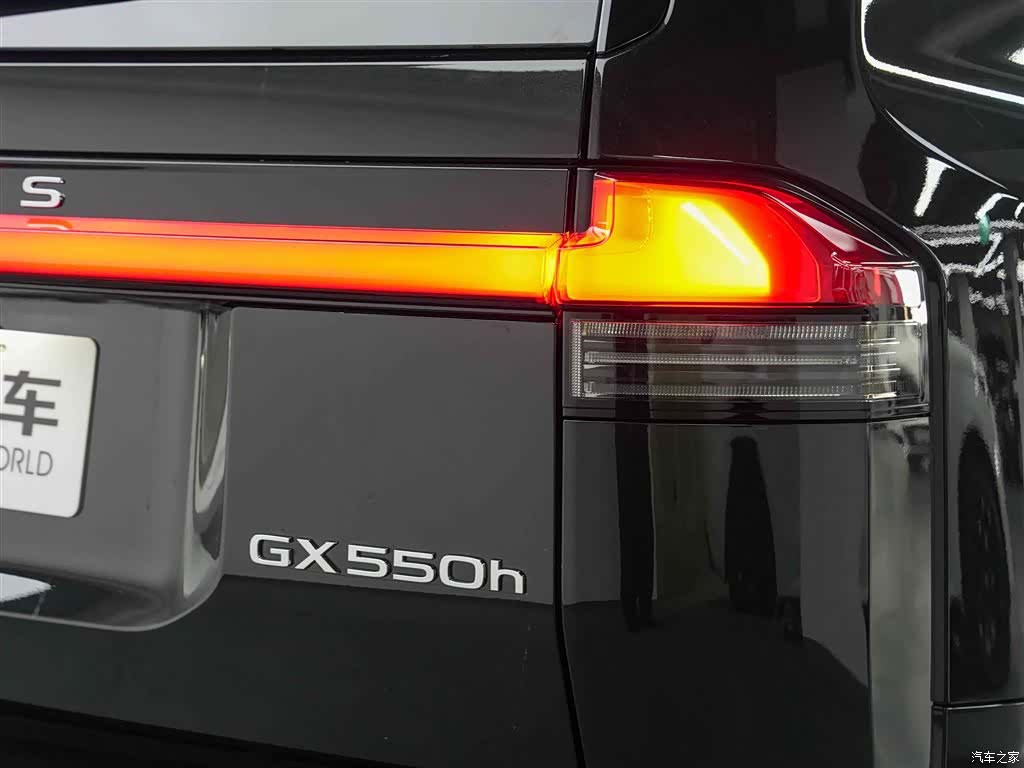 Lexus GX, 2026 13