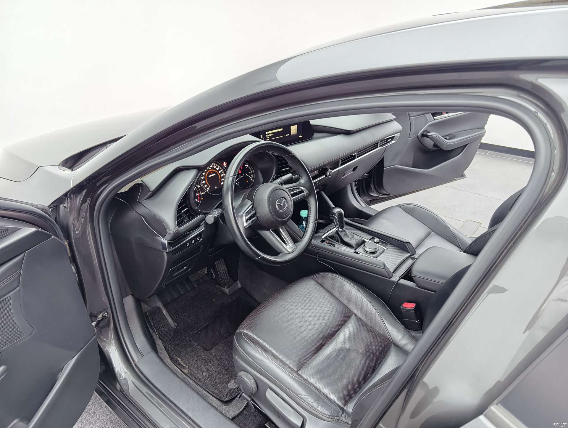Mazda Mazda3, 2021 9