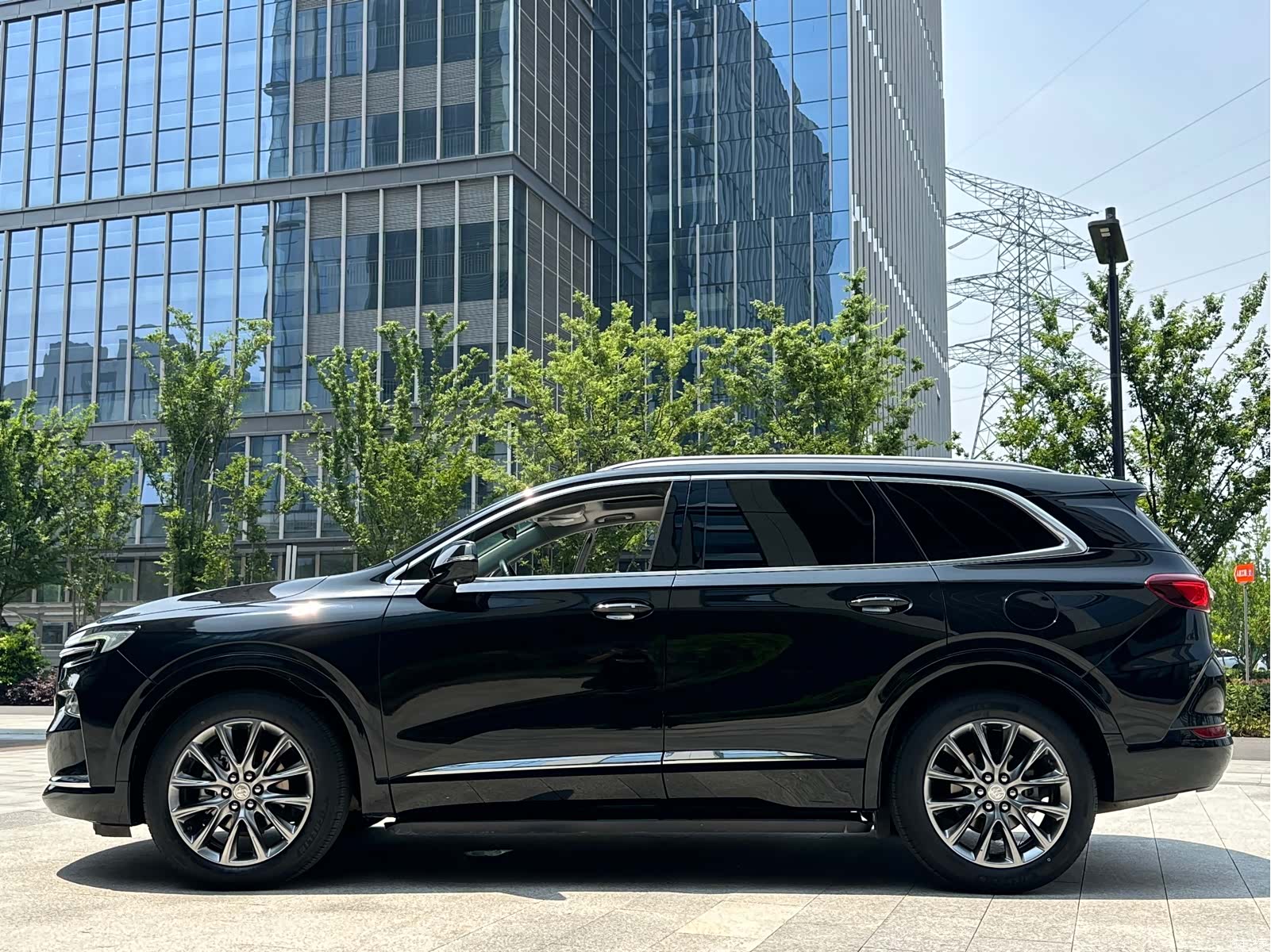 Buick Enclave, 2022 23