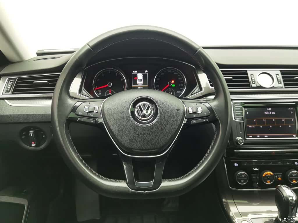 Volkswagen Passat, 2018 11