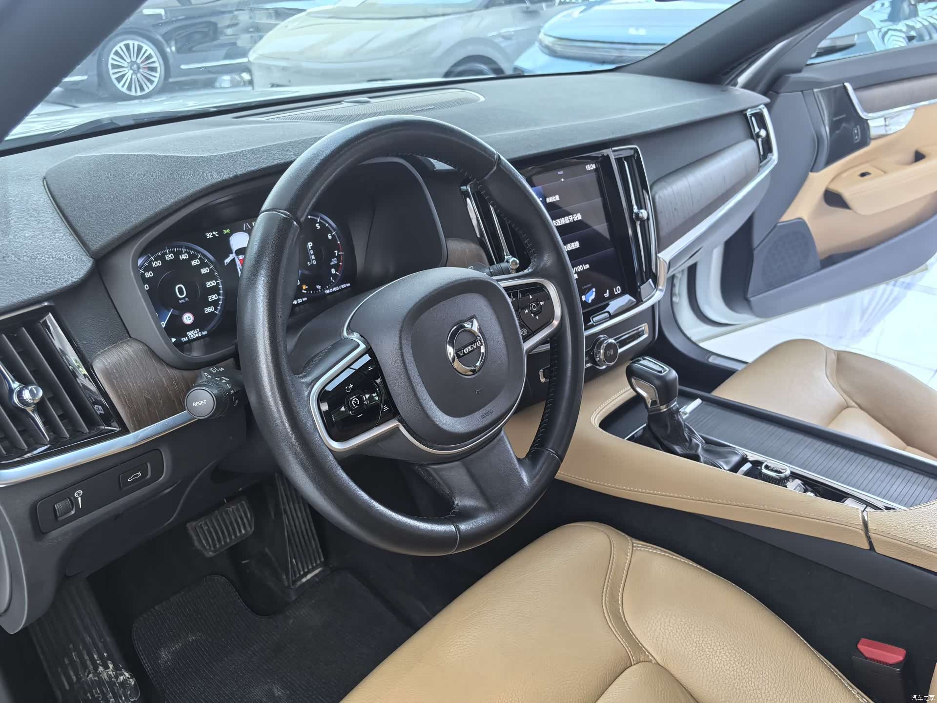 Volvo V90, 2020 все фото