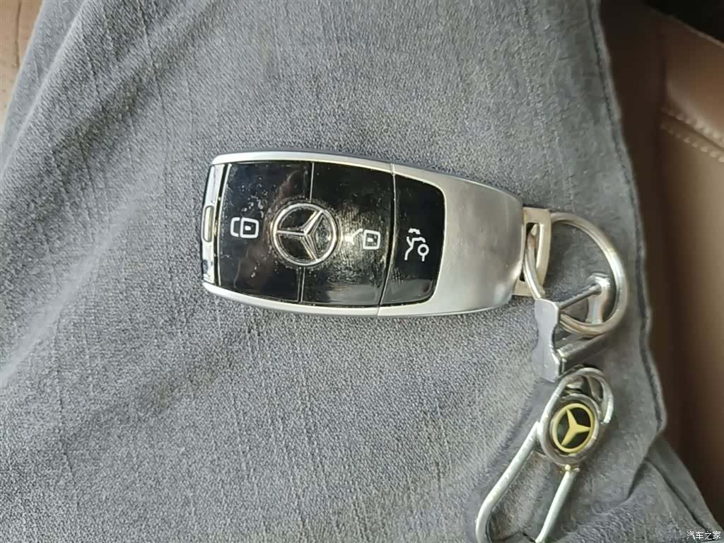 Mercedes-Benz E-Class, 2019 9