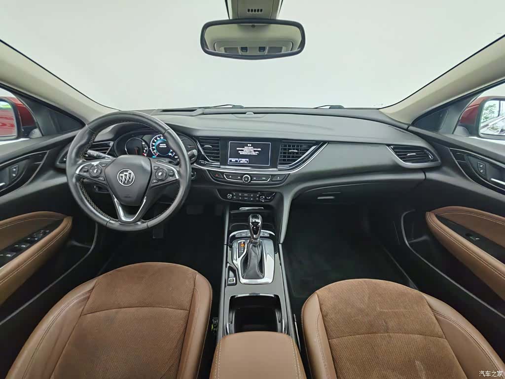 Buick Regal, 2018 все фото