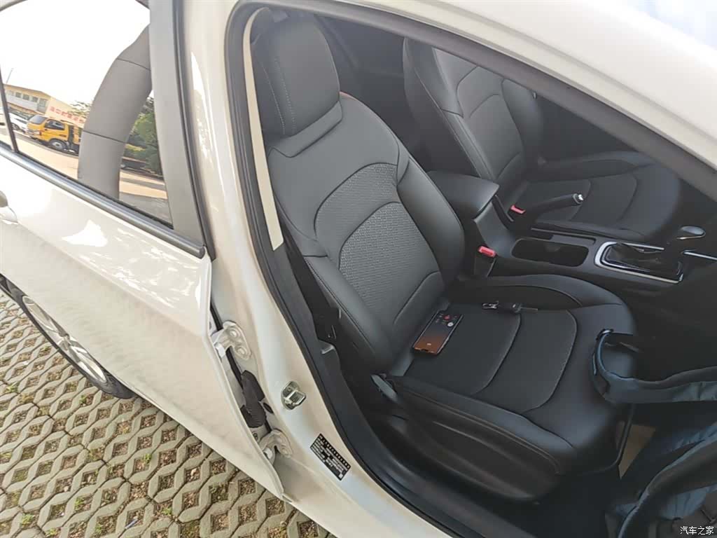Chevrolet 320, 2019 25