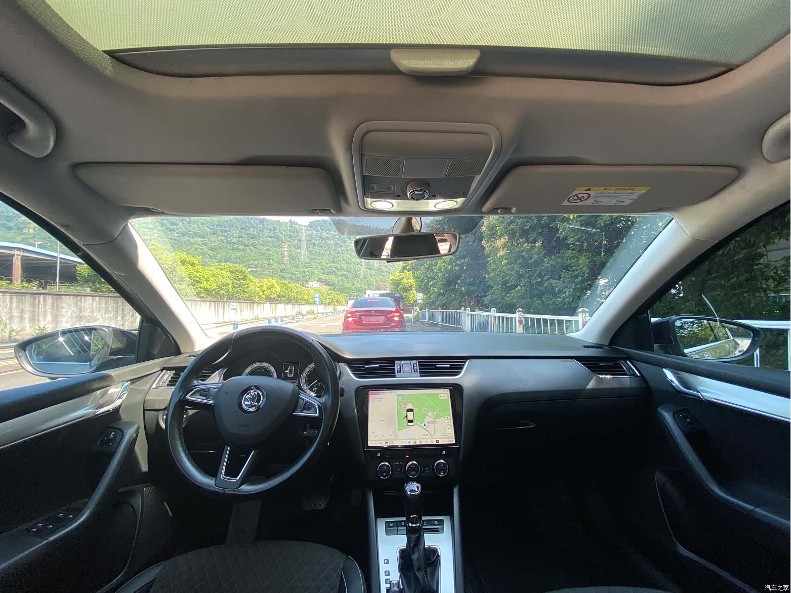 Skoda Octavia, 2018 все фото
