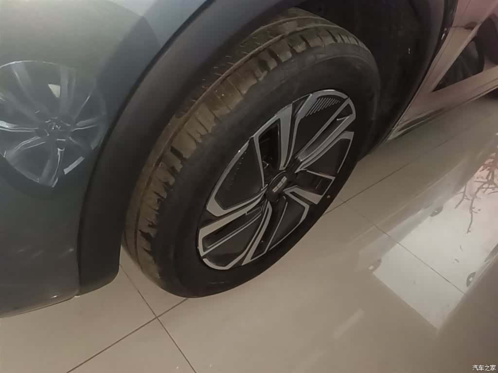 Geely 7, 2025 23