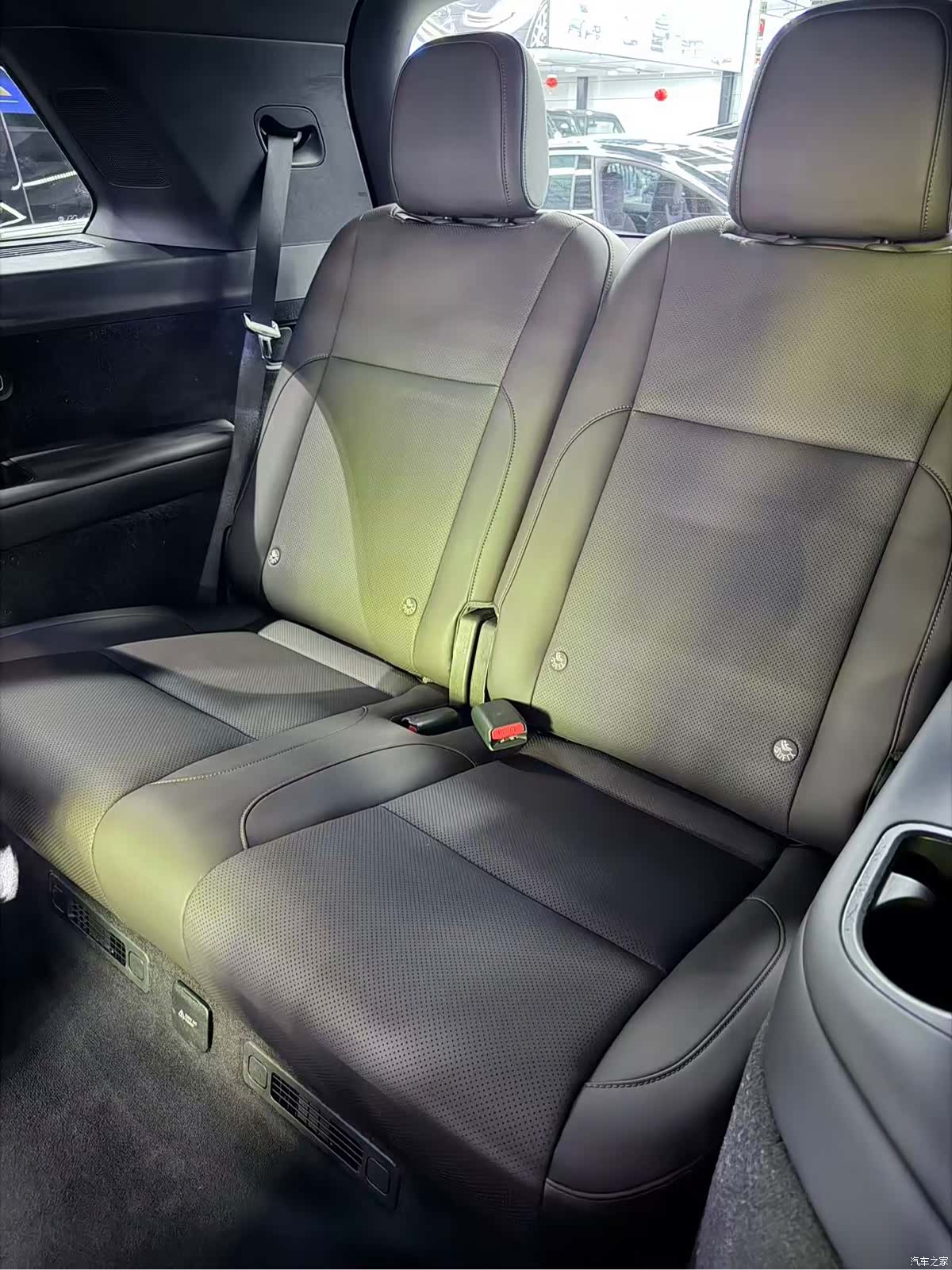 Li Auto L9, 2022 10