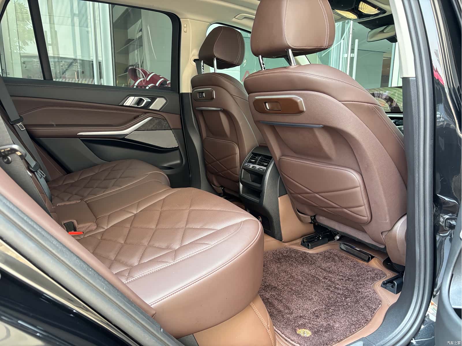 BMW X5, 2025 13
