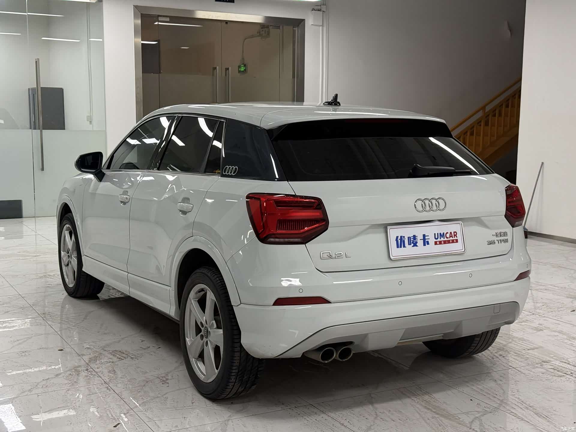 Audi Q2L, 2019 4