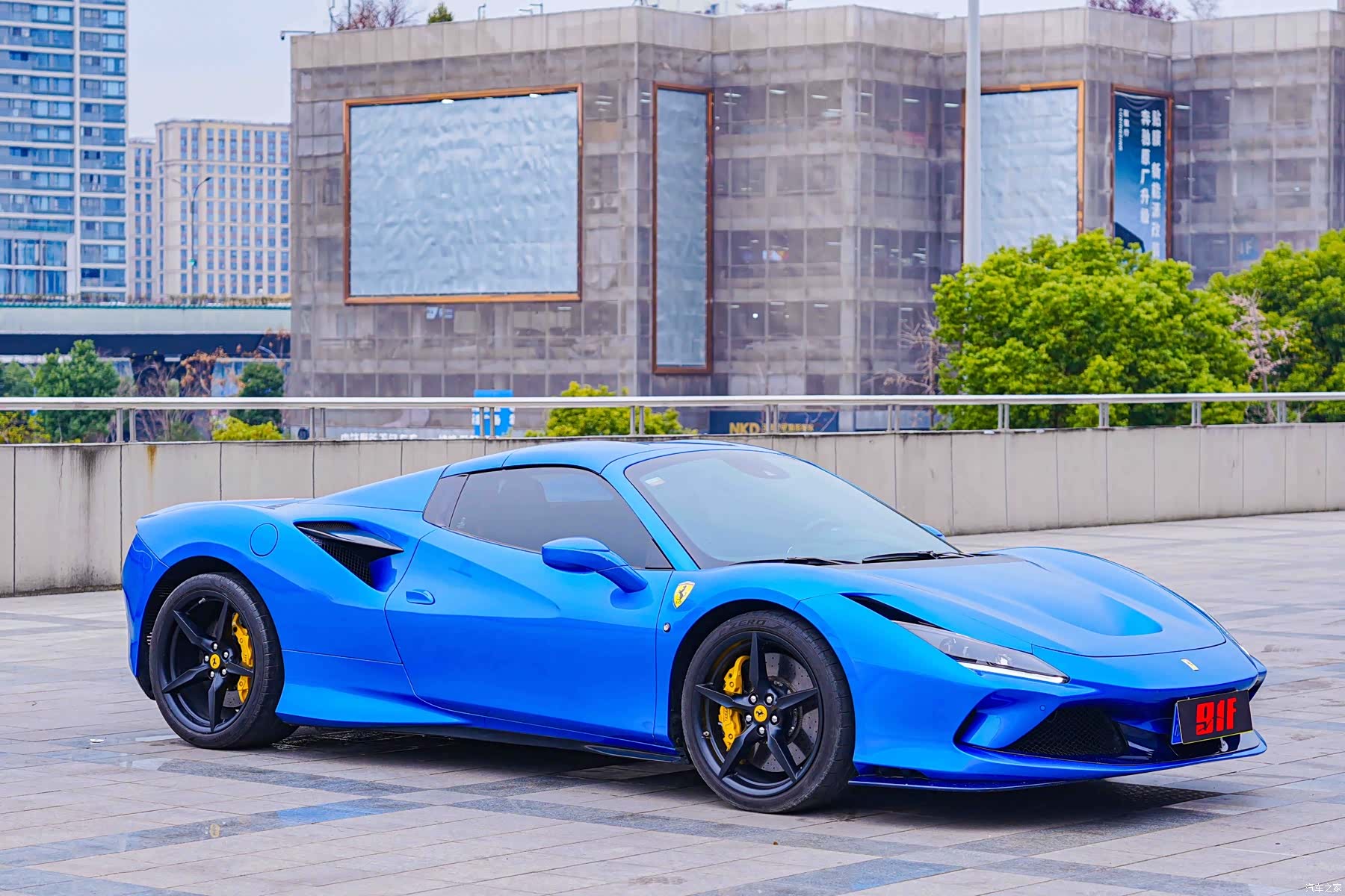 Ferrari F8, 2021 25