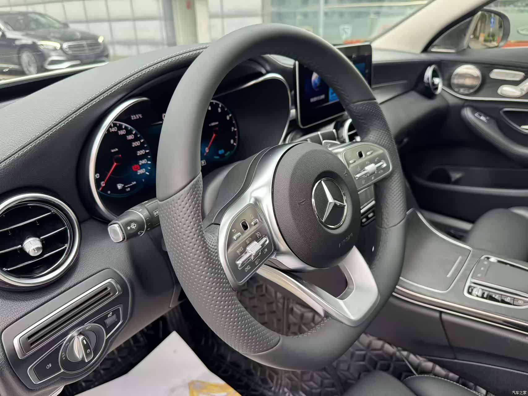Mercedes-Benz C-Class, 2020 29