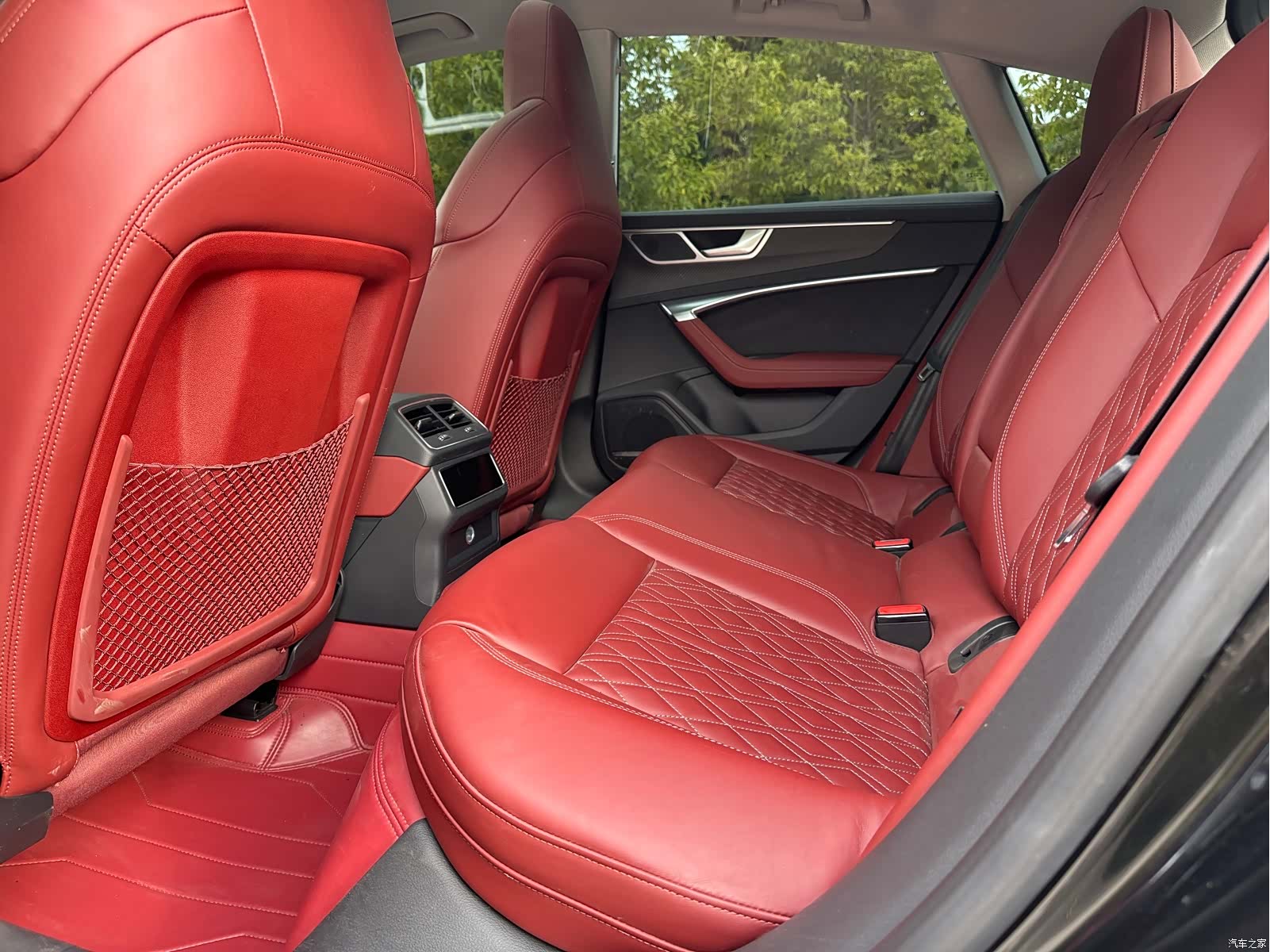 Audi TT, 2023 9