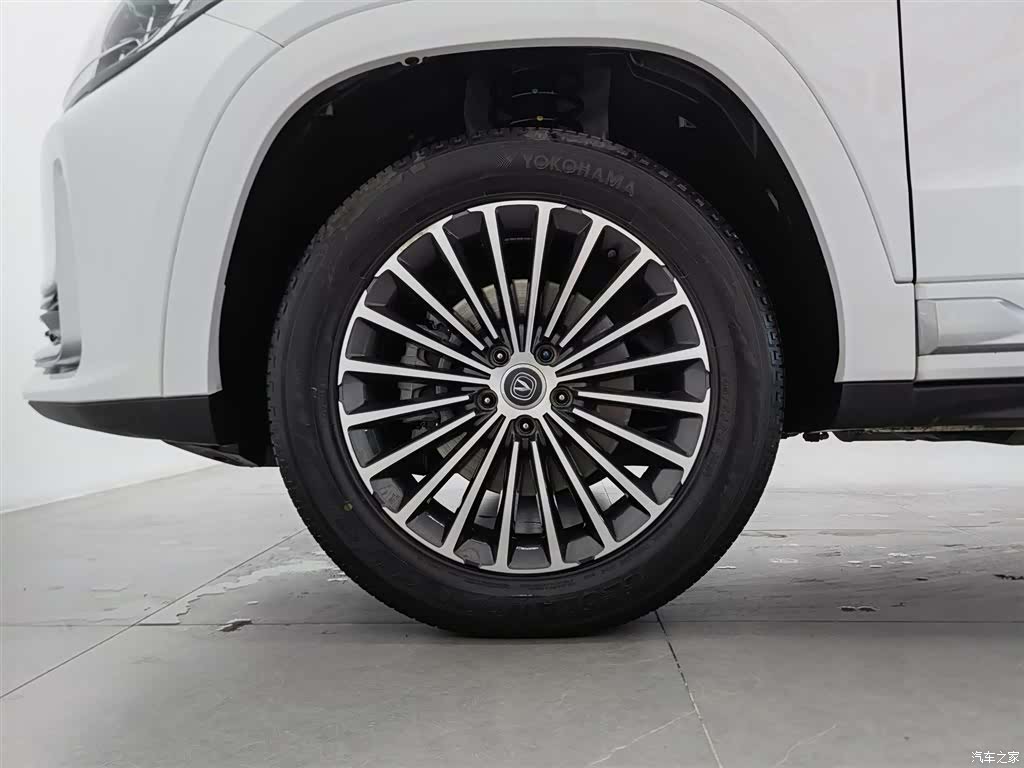 Changan CS95, 2020 17