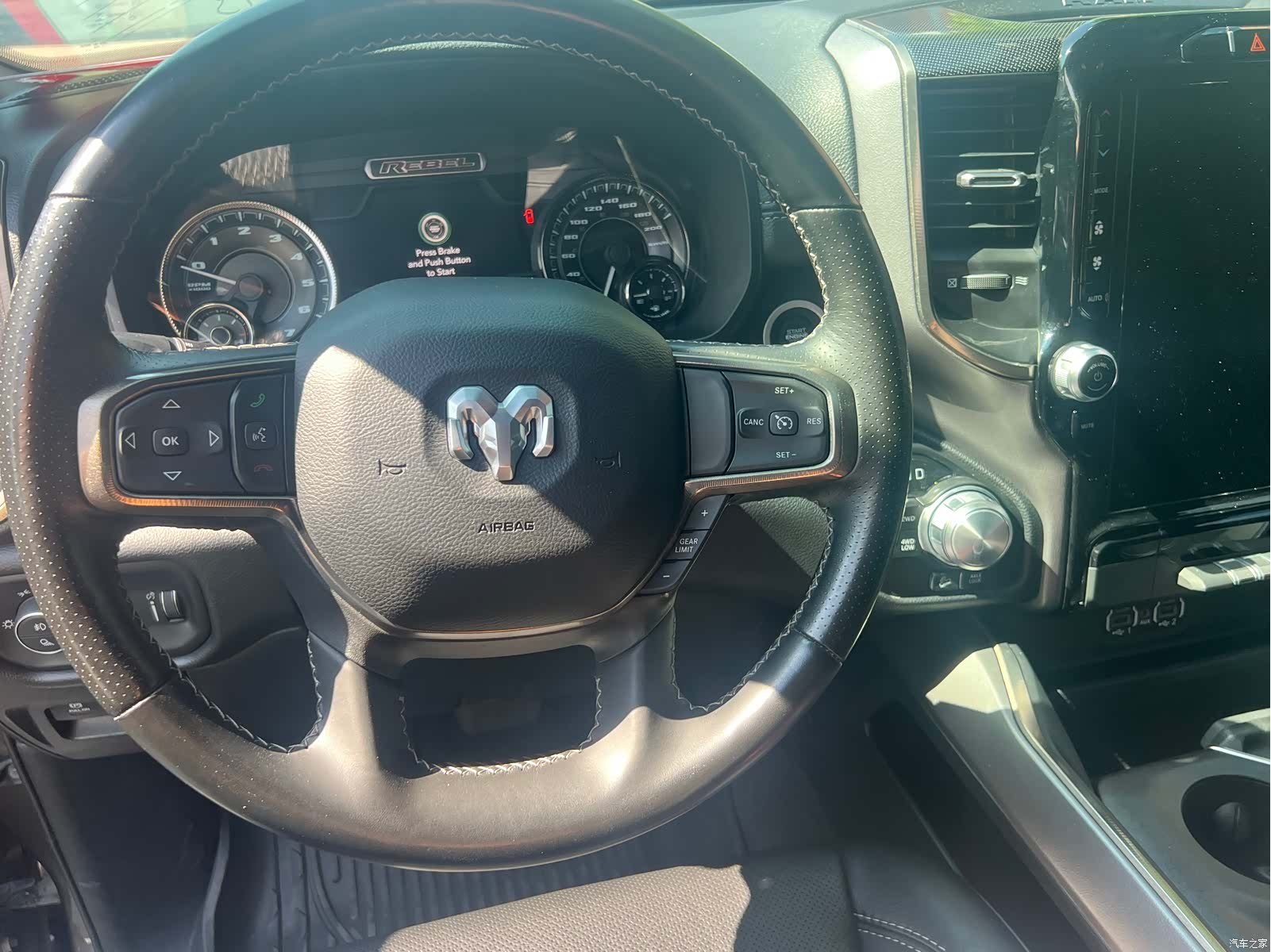 RAM Trucks, 2023 все фото