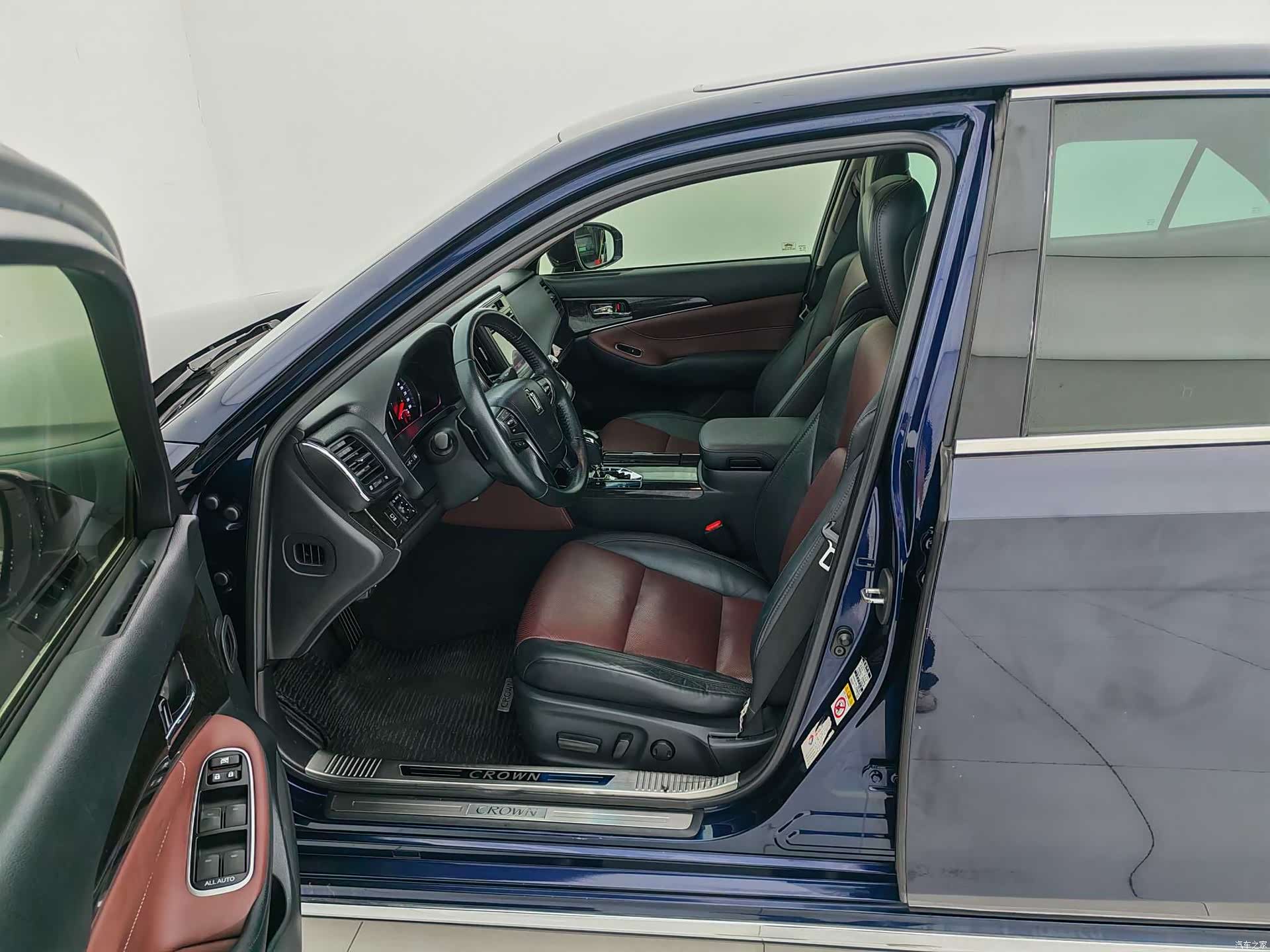 Toyota Crown, 2018 20