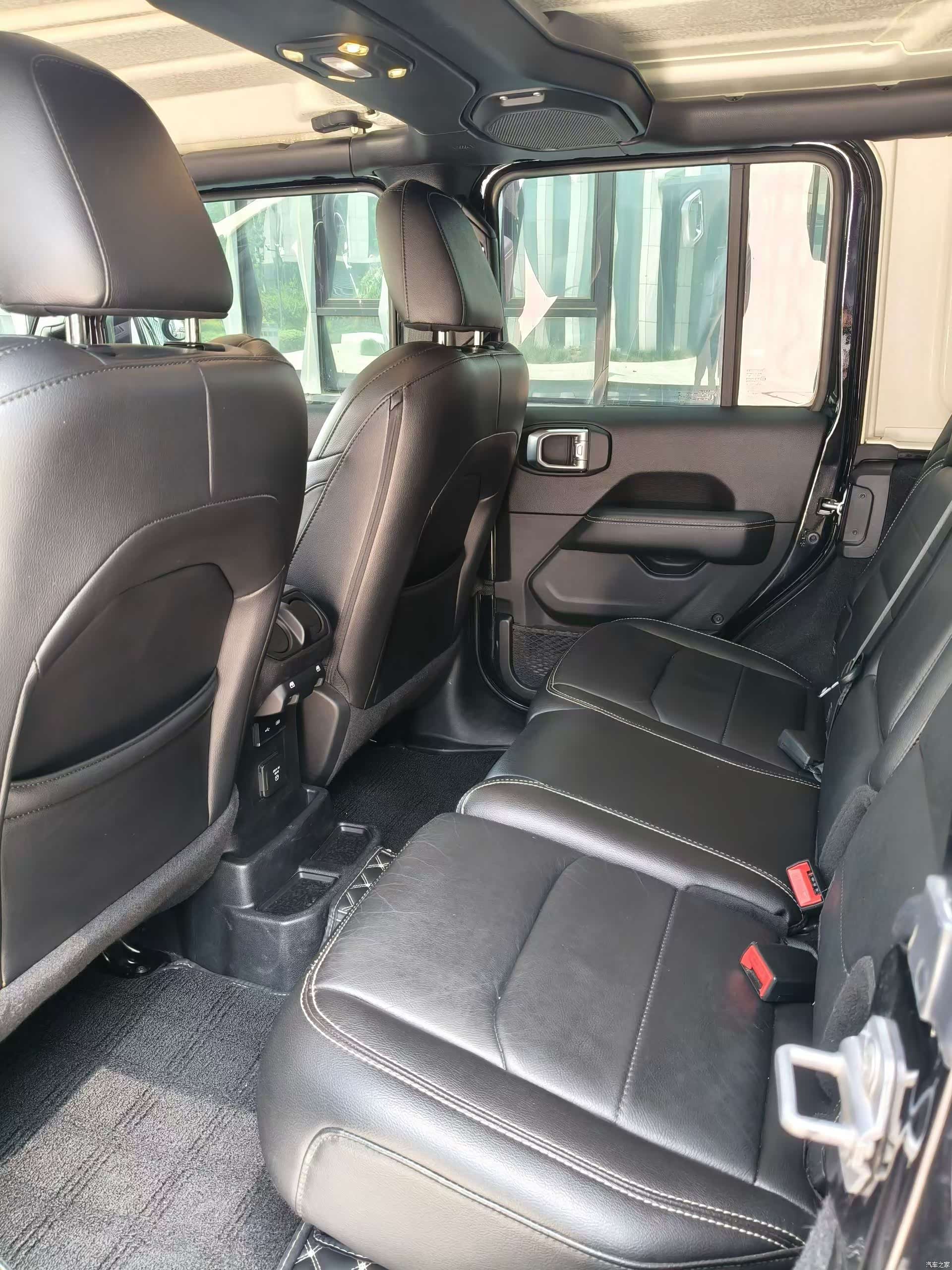 Jeep Wrangler, 2019 6