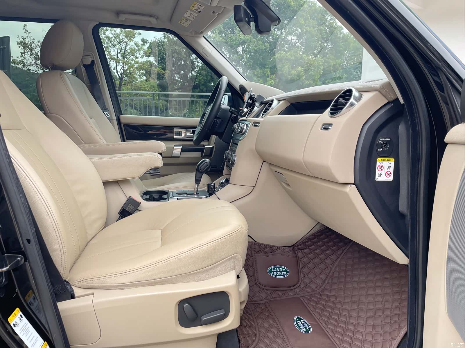 Land Rover Discovery, 2011 все фото