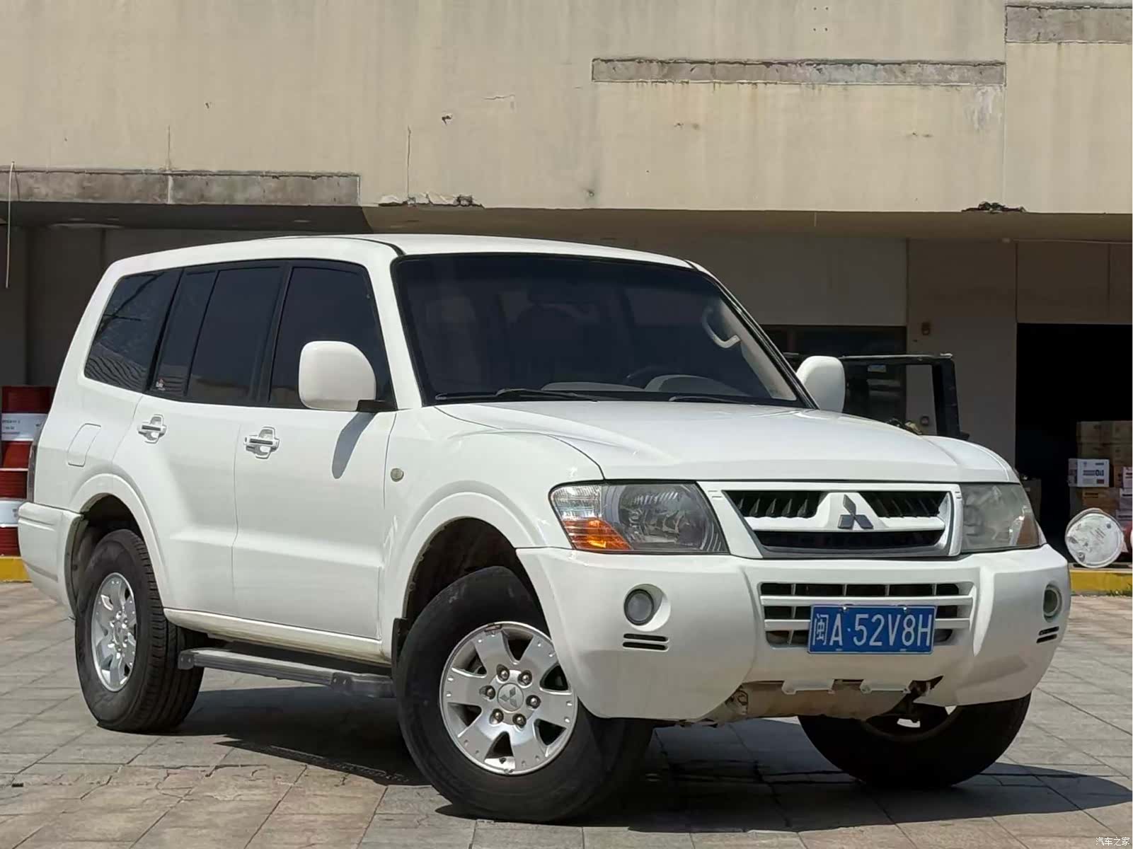 Mitsubishi Pajero, 2013 3