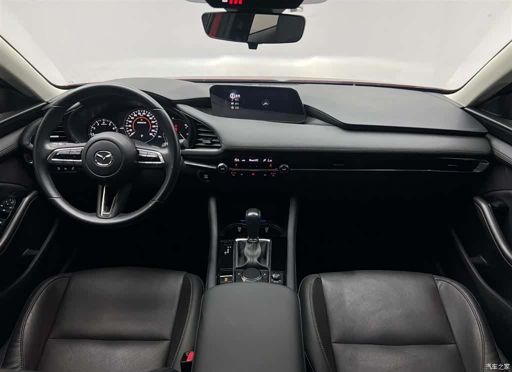 Mazda Mazda3, 2022 23