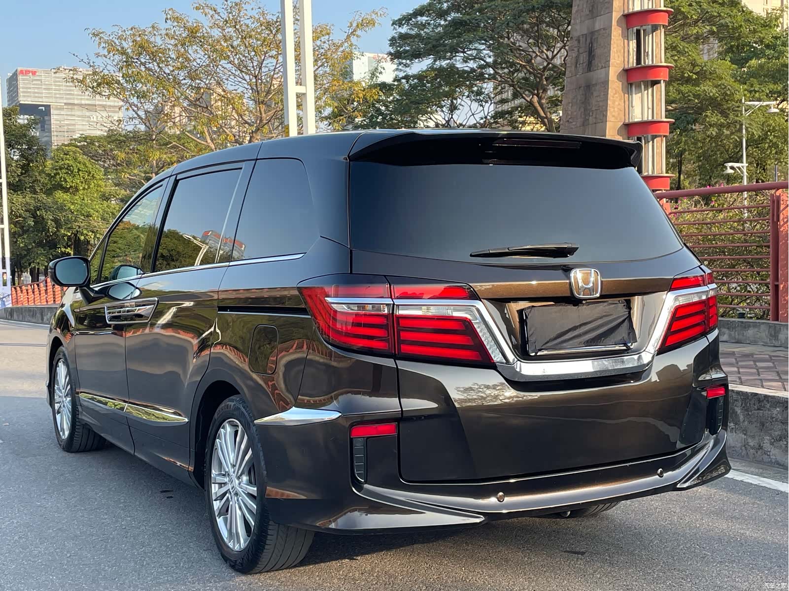 Honda Elysion, 2017 16