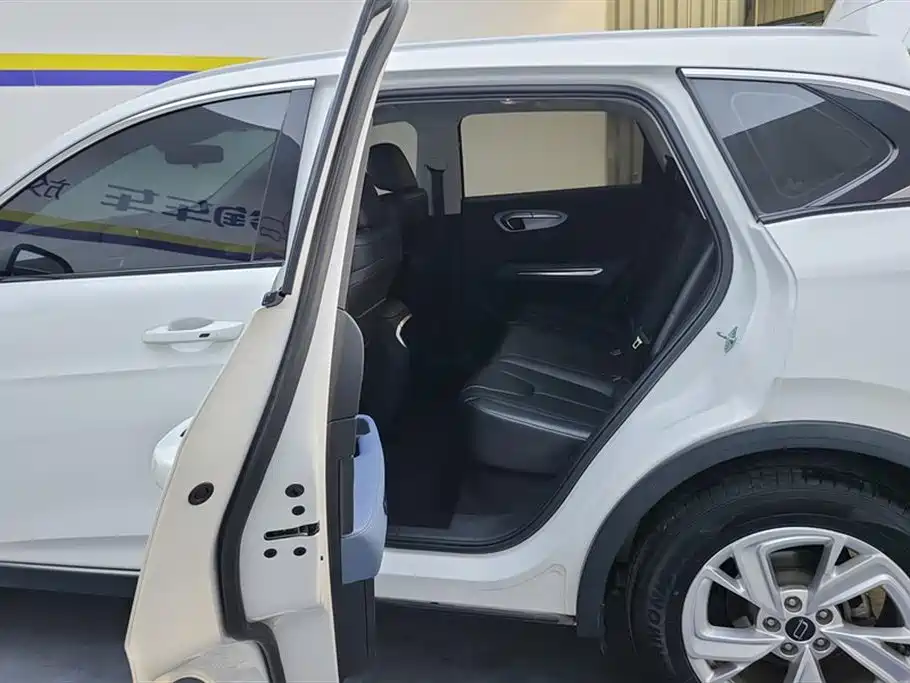 Besturn T90 Besturn T90