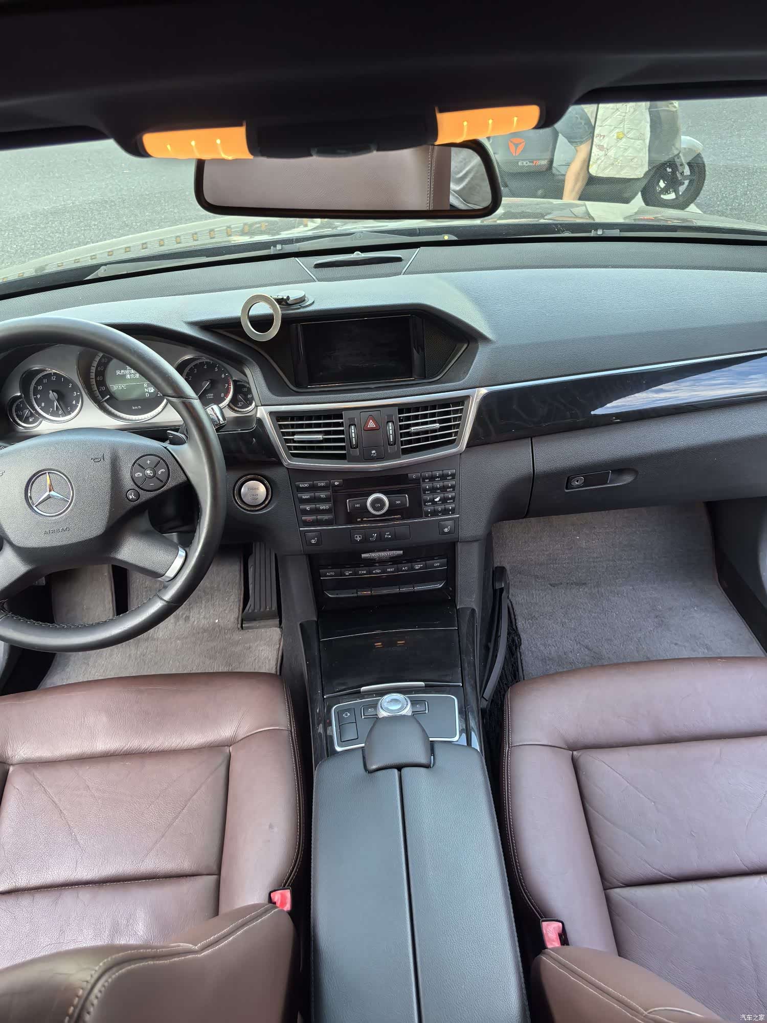 Mercedes-Benz E-Class, 2010 15