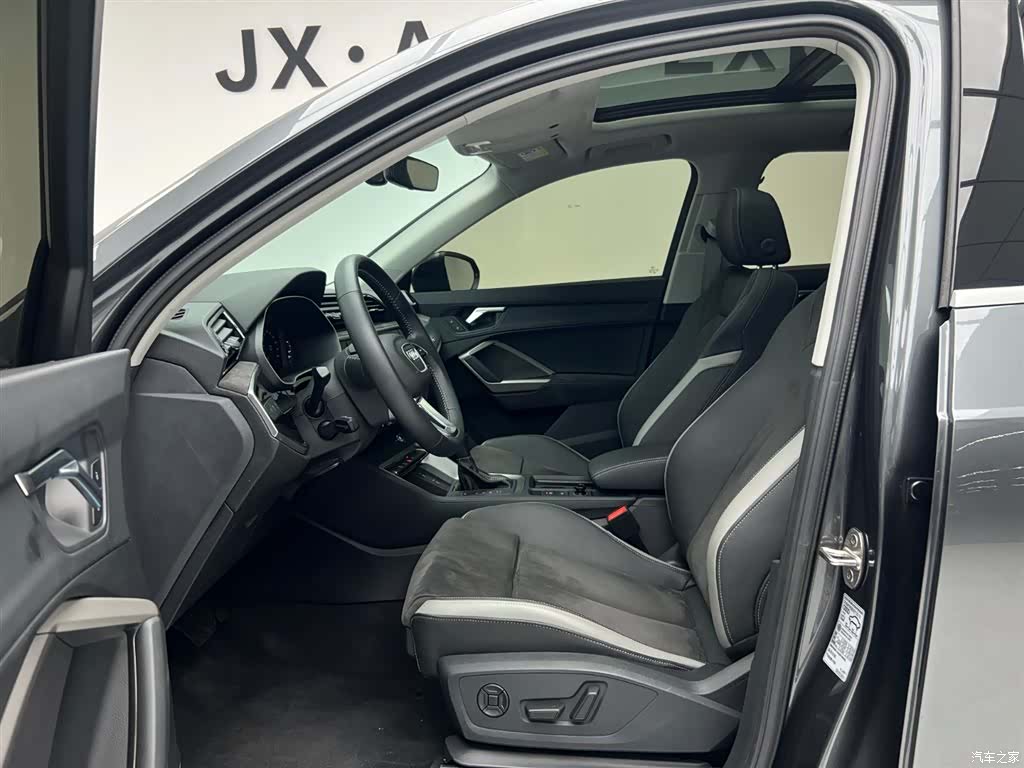 Audi Q3, 2021 9