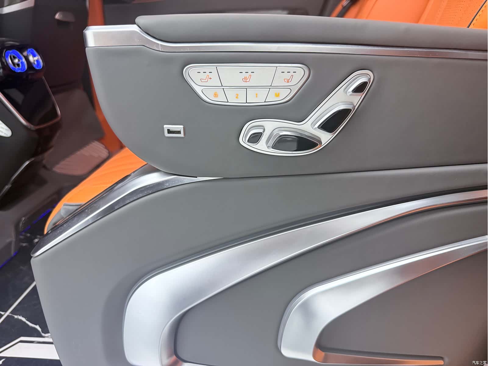 Mercedes-Benz 7, 2021 18