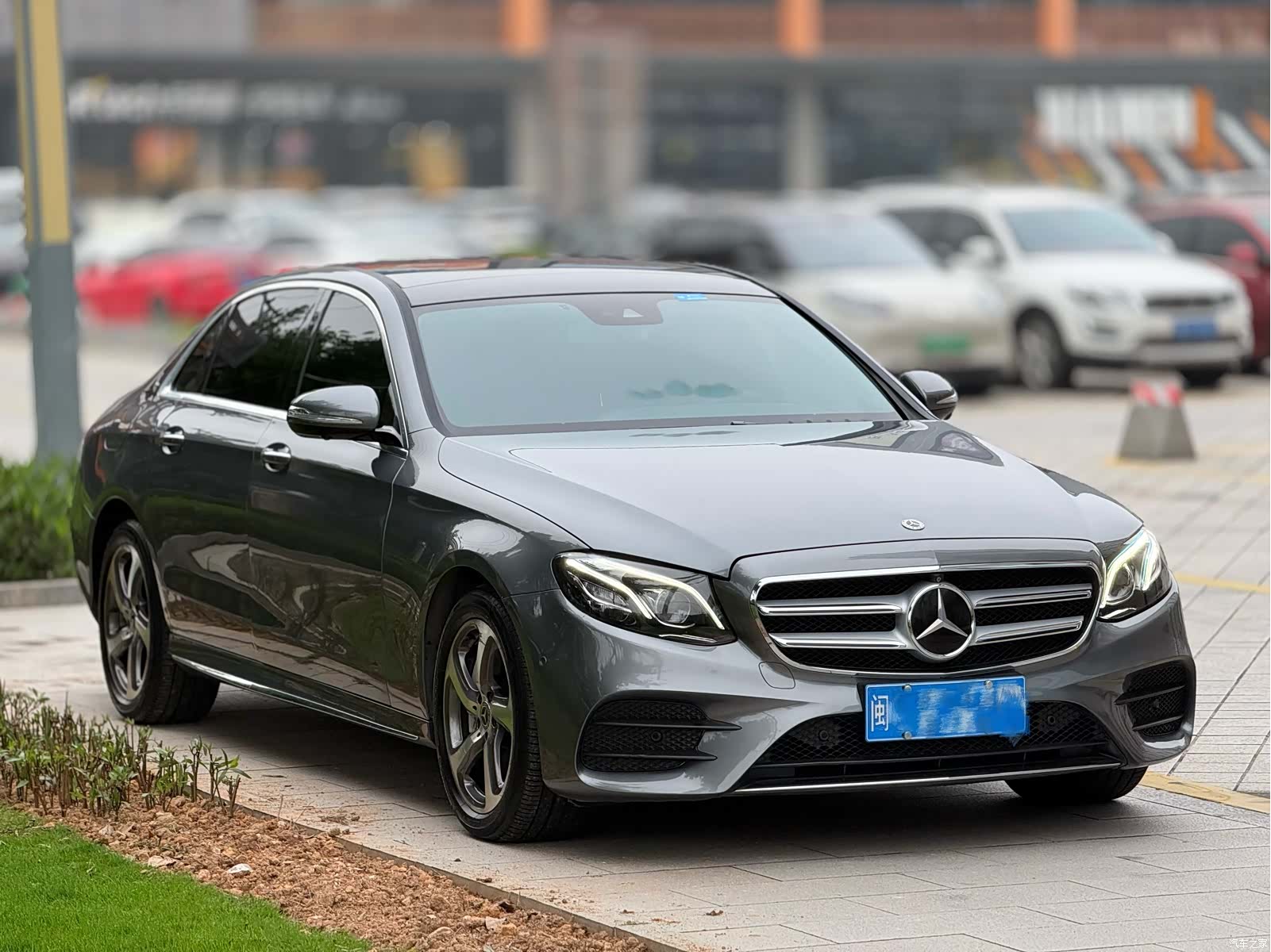 Mercedes-Benz E-Class, 2018 3