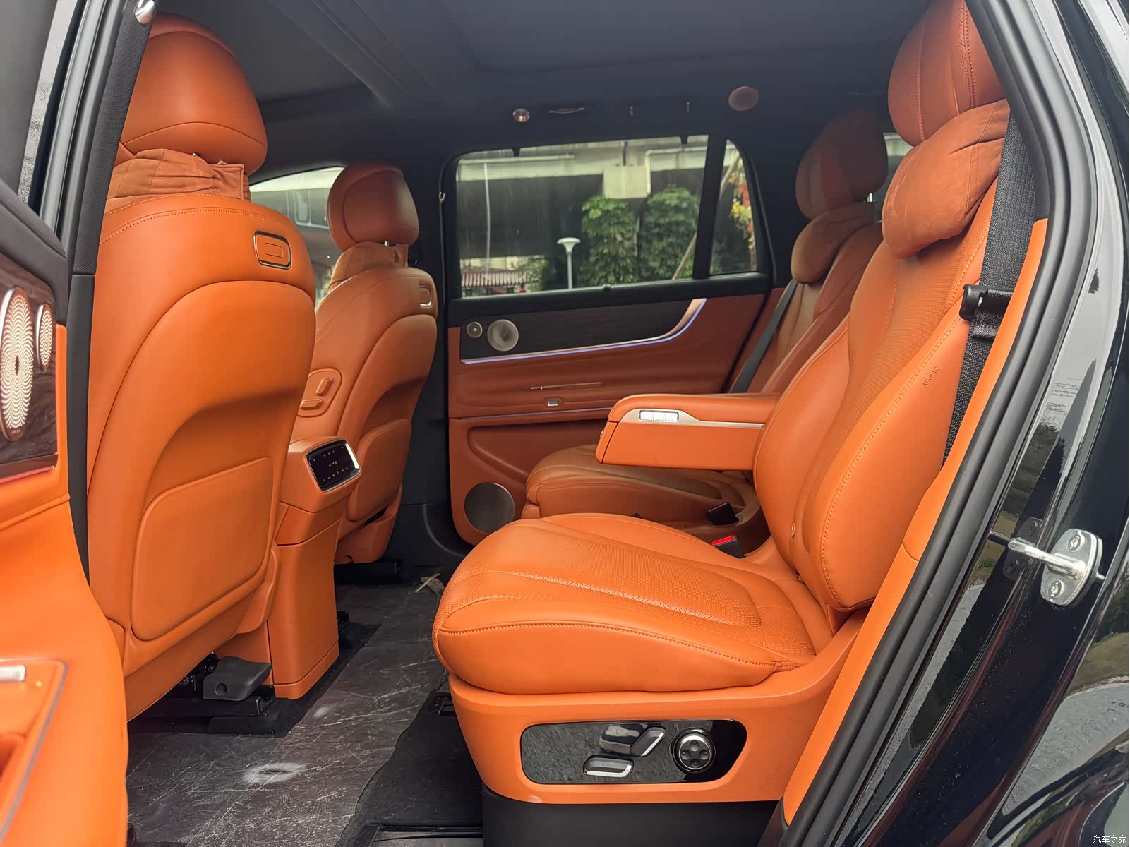 AITO M9, 2025 16