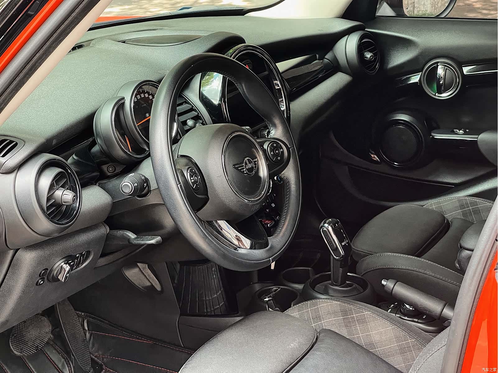 Mini Cooper, 2019 4