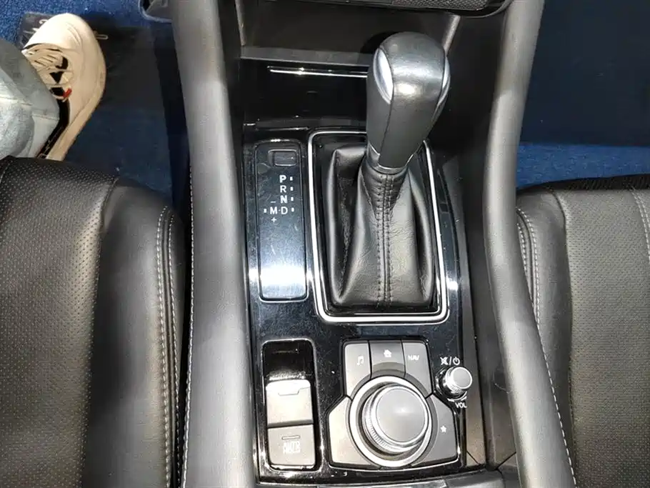 Mazda Atez Mazda Atez