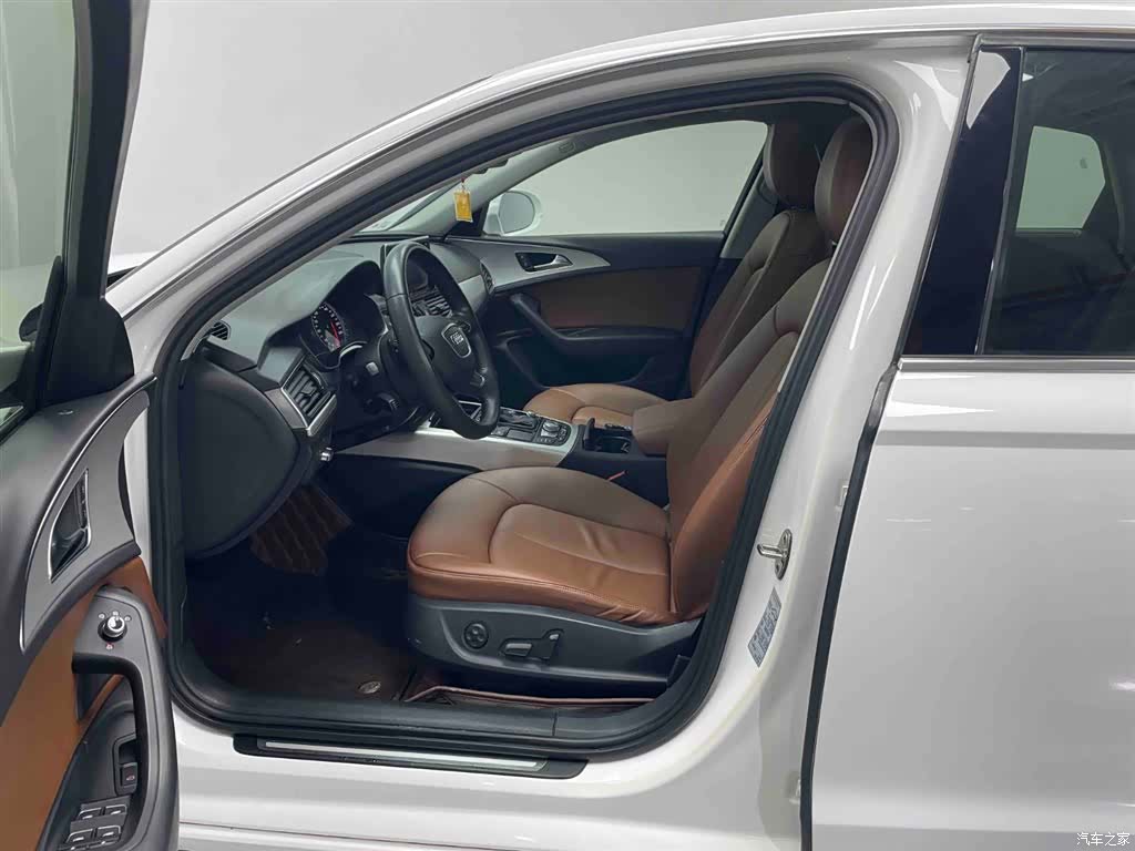 Audi A6L, 2013 20