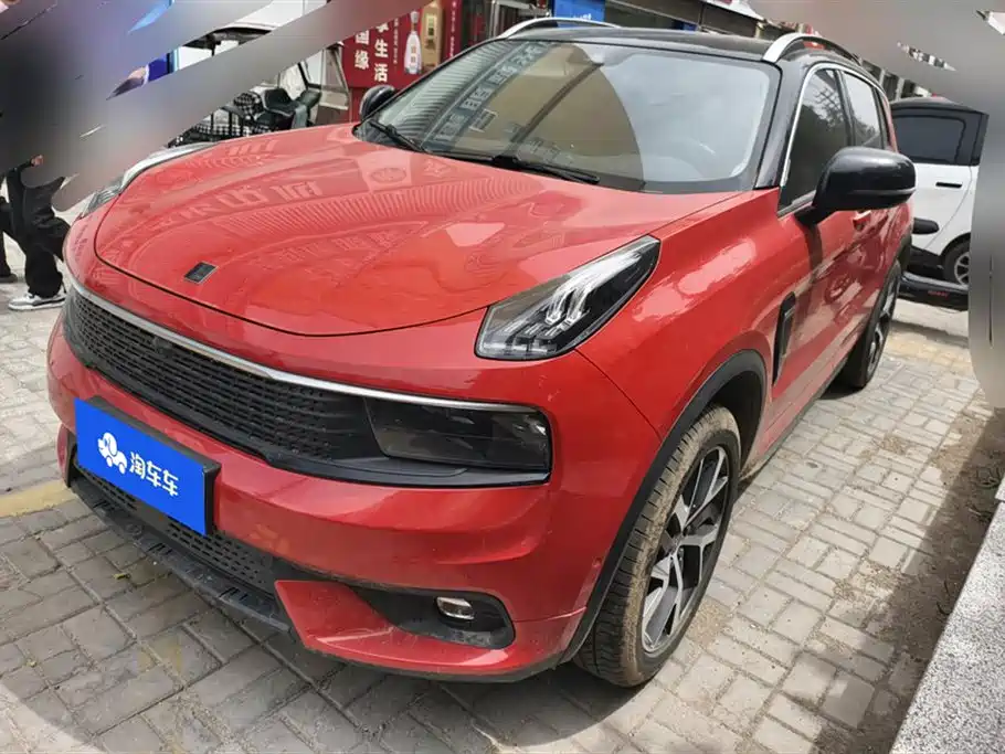 Lynk & Co 01
