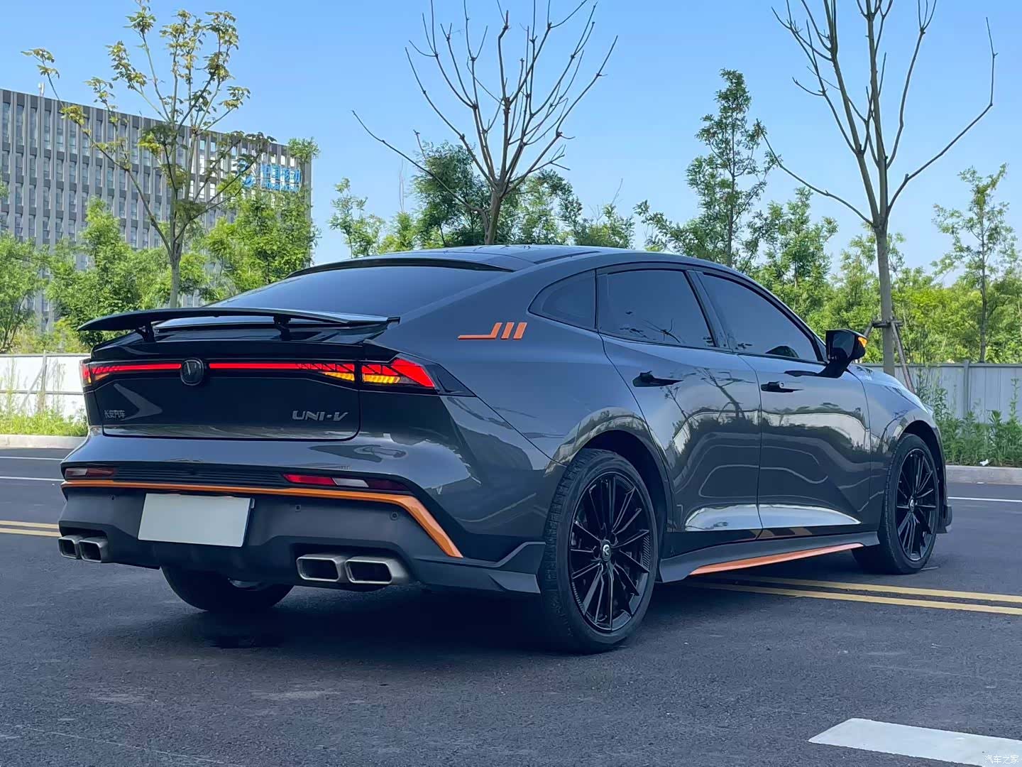 Changan UNI-V, 2025 7