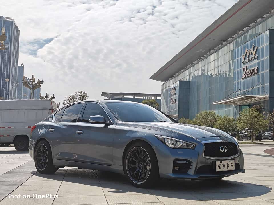 Infiniti Q50
