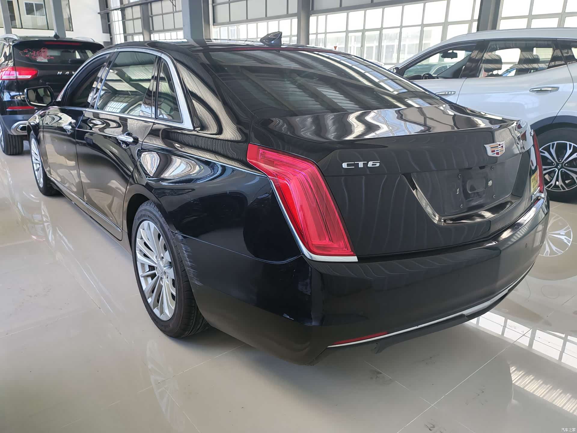Cadillac CT6, 2017 все фото