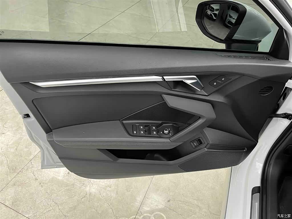 Audi A3, 2023 10