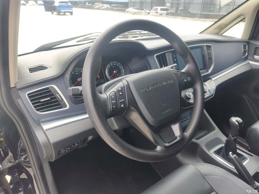 DongFeng M5L, 2022 11