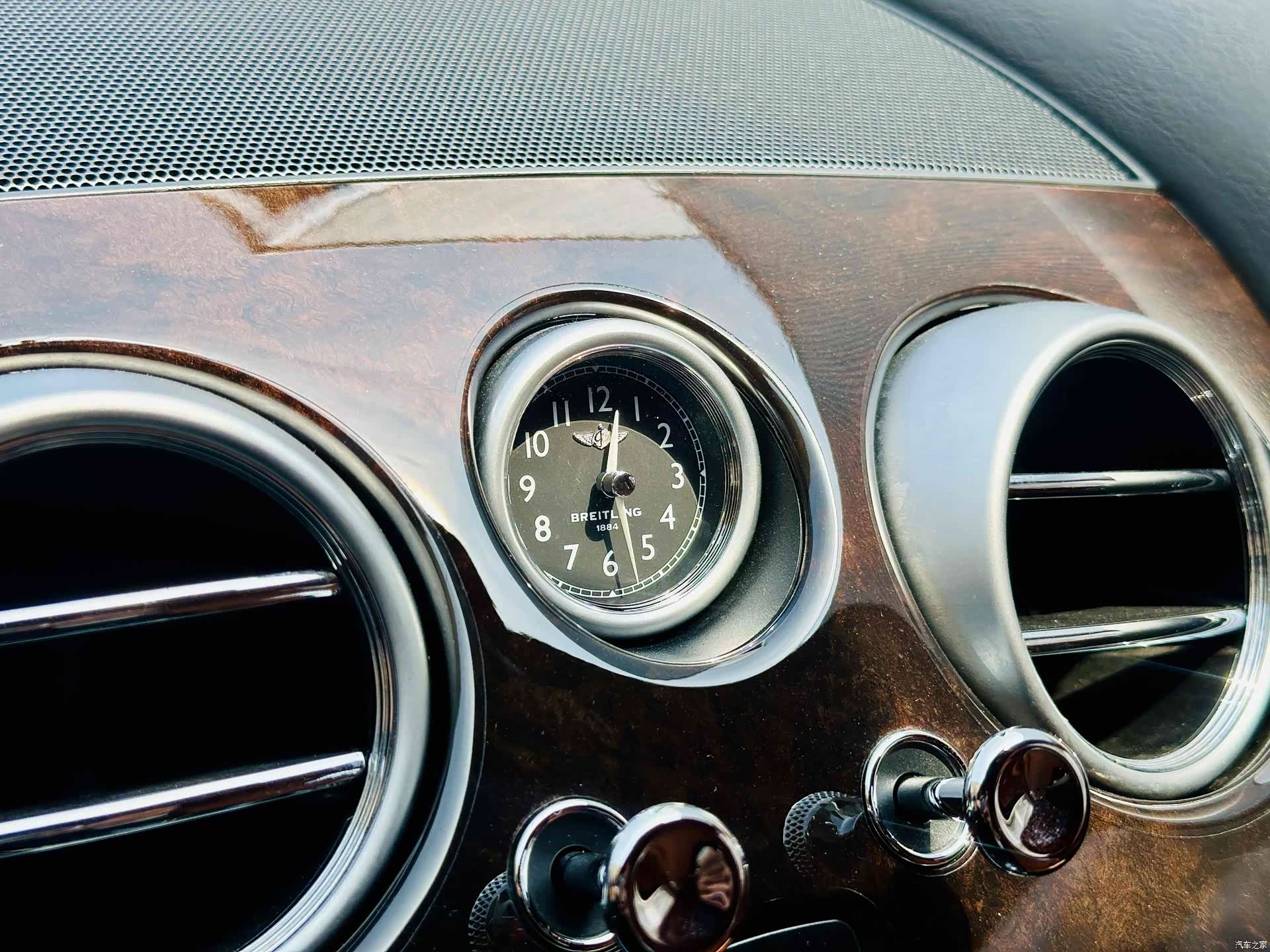 Bentley Flying Spur, 2014 7